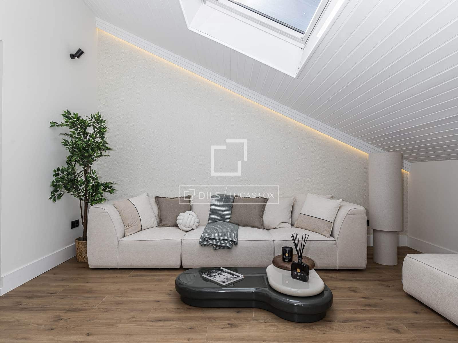 Ático de 1 habitación en Madrid ciudad en venta - 1.040.000 € (Ref: 9588262)