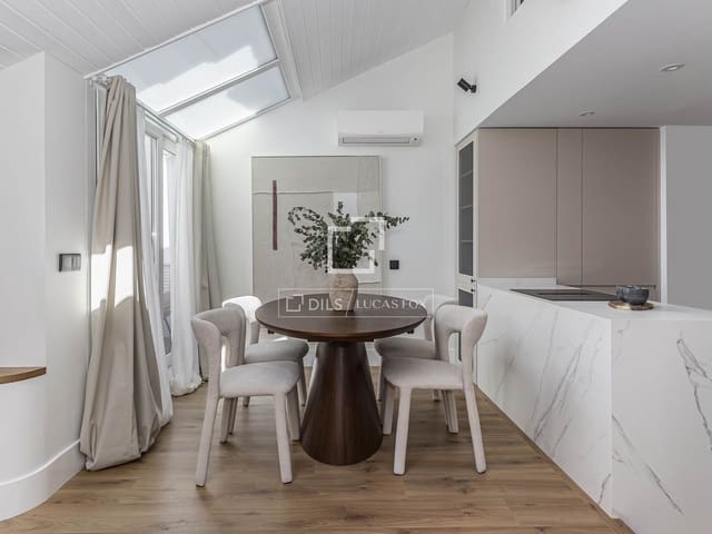 1 sypialnia Penthouse na sprzedaż w Miasto Madryt - 1 040 000 € (Ref: 9588262)