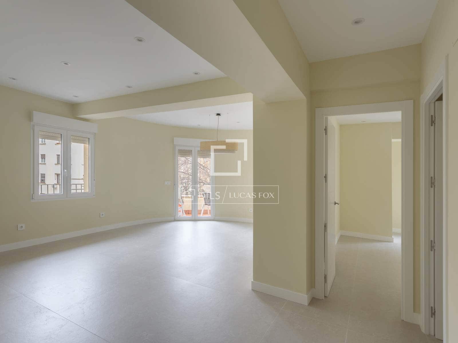 3 slaapkamer Appartement te huur in Madrid stad - € 2.600 (Ref: 9590340)