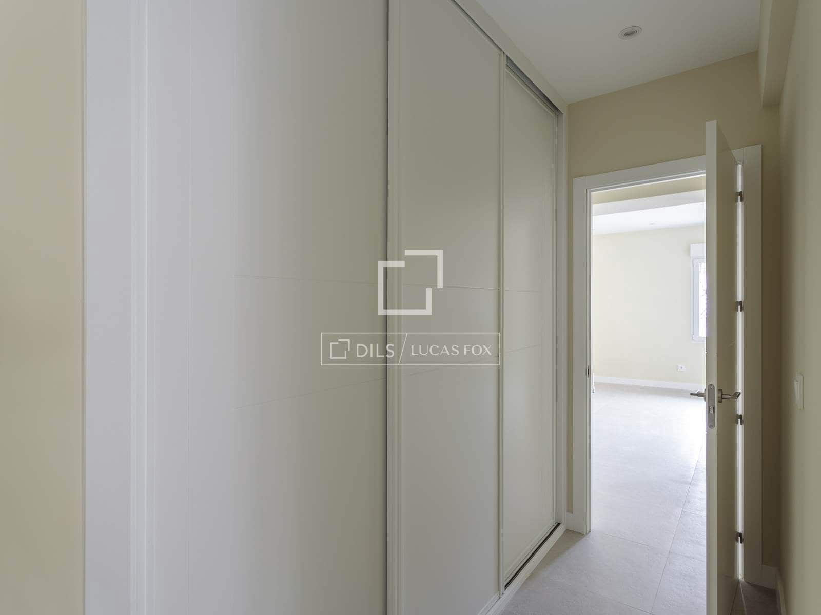 3 slaapkamer Appartement te huur in Madrid stad - € 2.600 (Ref: 9590340)