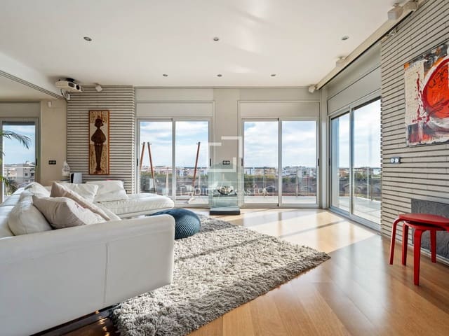 3 camera da letto Attico in vendita in Salou con piscina garage - 575.000 € (Rif: 9590341)