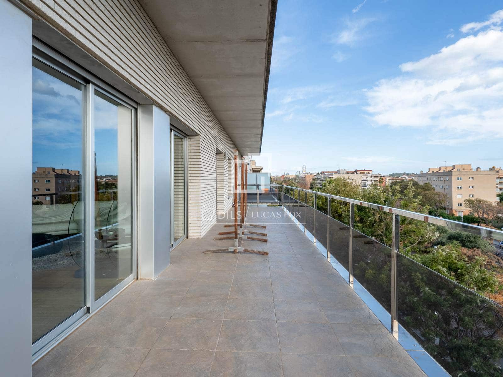 3 camera da letto Attico in vendita in Salou con piscina garage - 575.000 € (Rif: 9590341)