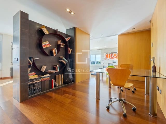 3 camera da letto Attico in vendita in Salou con piscina garage - 575.000 € (Rif: 9590341)