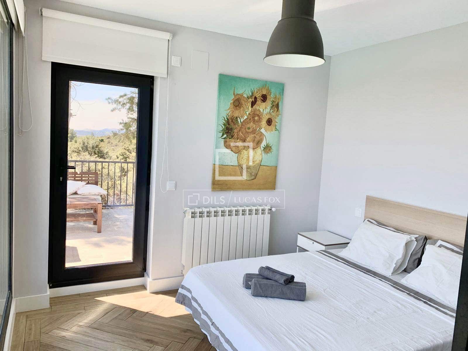 5 bedroom Villa for sale in Torremocha de Jarama with pool - € 550,000 (Ref: 9590440)