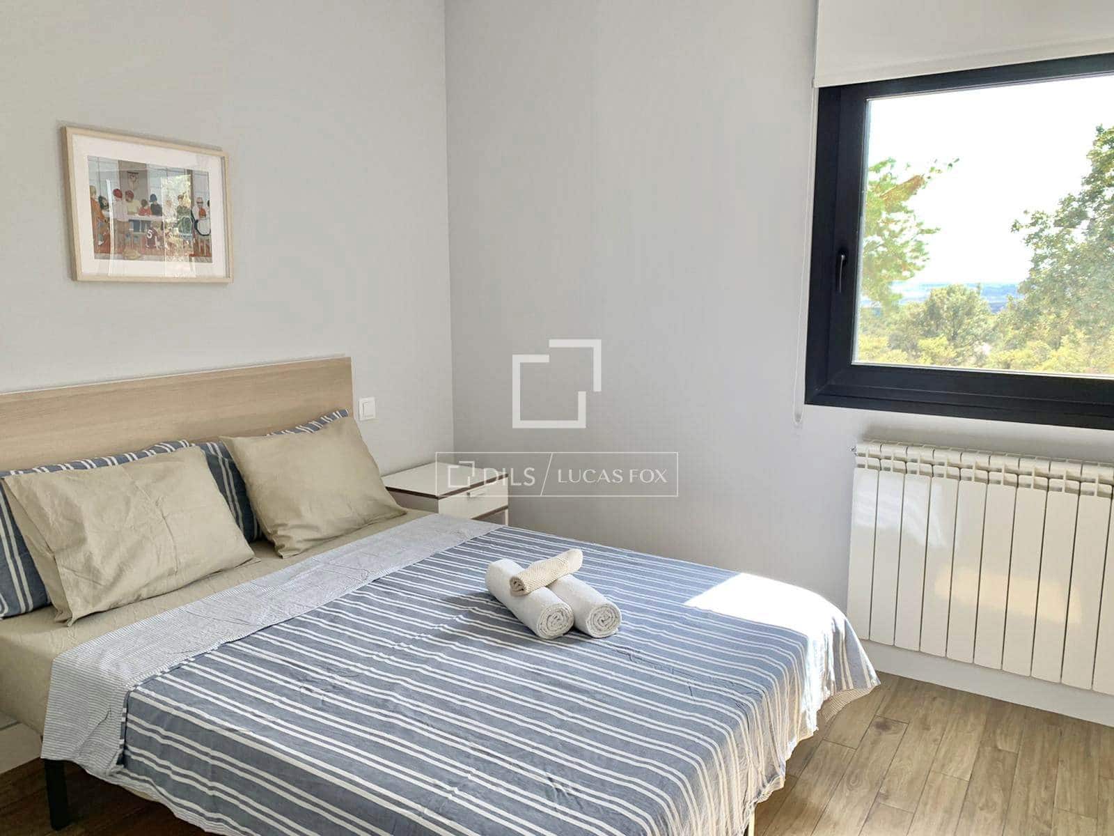 5 bedroom Villa for sale in Torremocha de Jarama with pool - € 550,000 (Ref: 9590440)