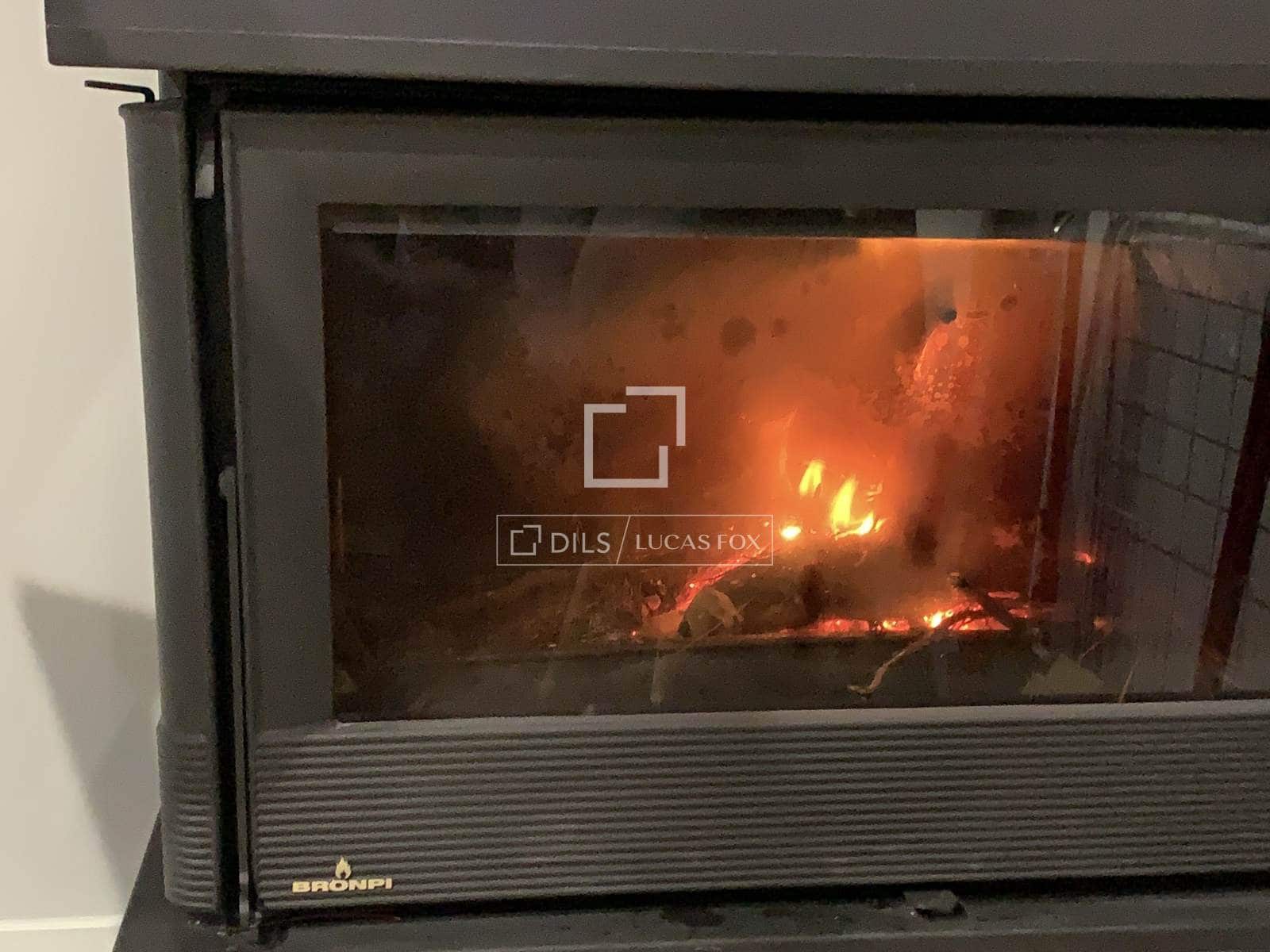 5 bedroom Villa for sale in Torremocha de Jarama with pool - € 550,000 (Ref: 9590440)