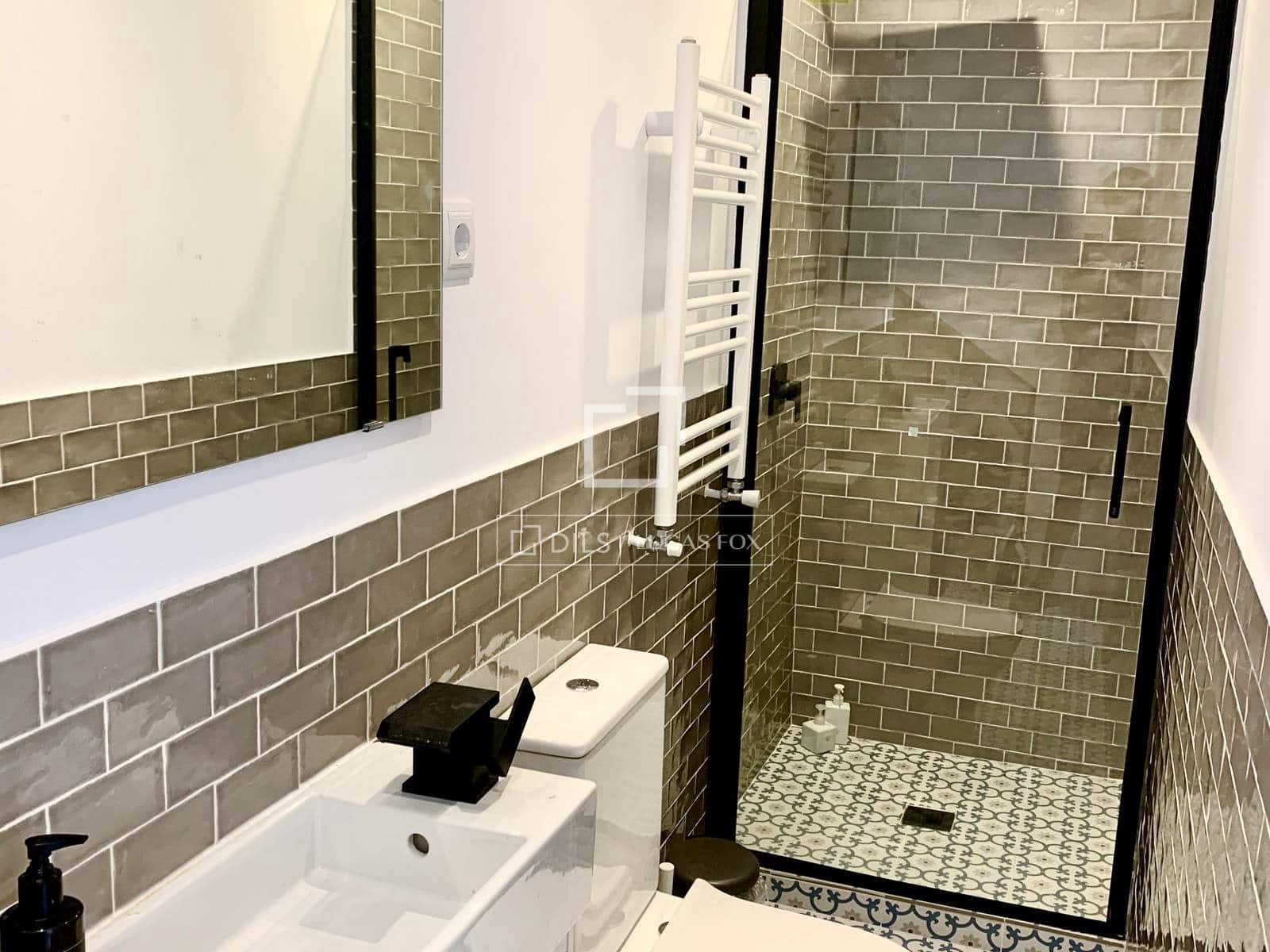 5 bedroom Villa for sale in Torremocha de Jarama with pool - € 550,000 (Ref: 9590440)