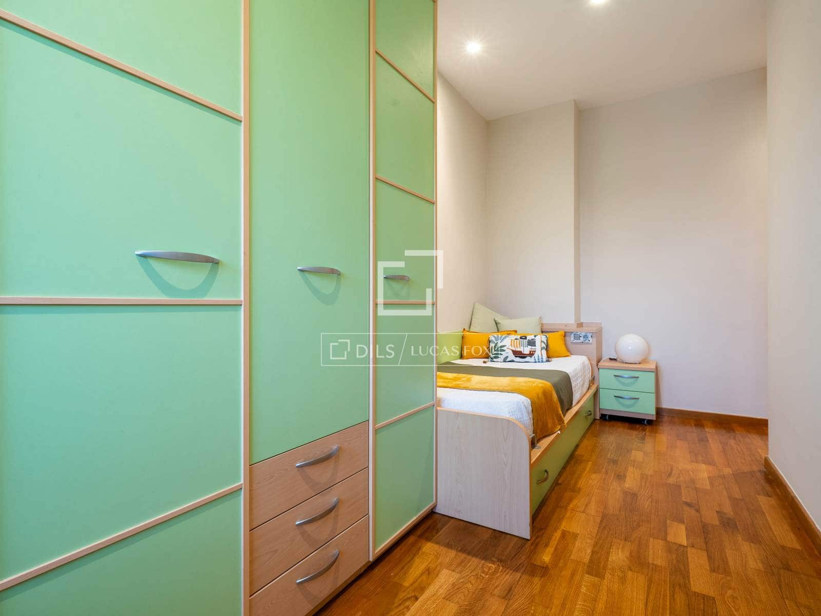 4 quarto Penthouse para venda em Salou com piscina garagem - 427 000 € (Ref: 9590441)