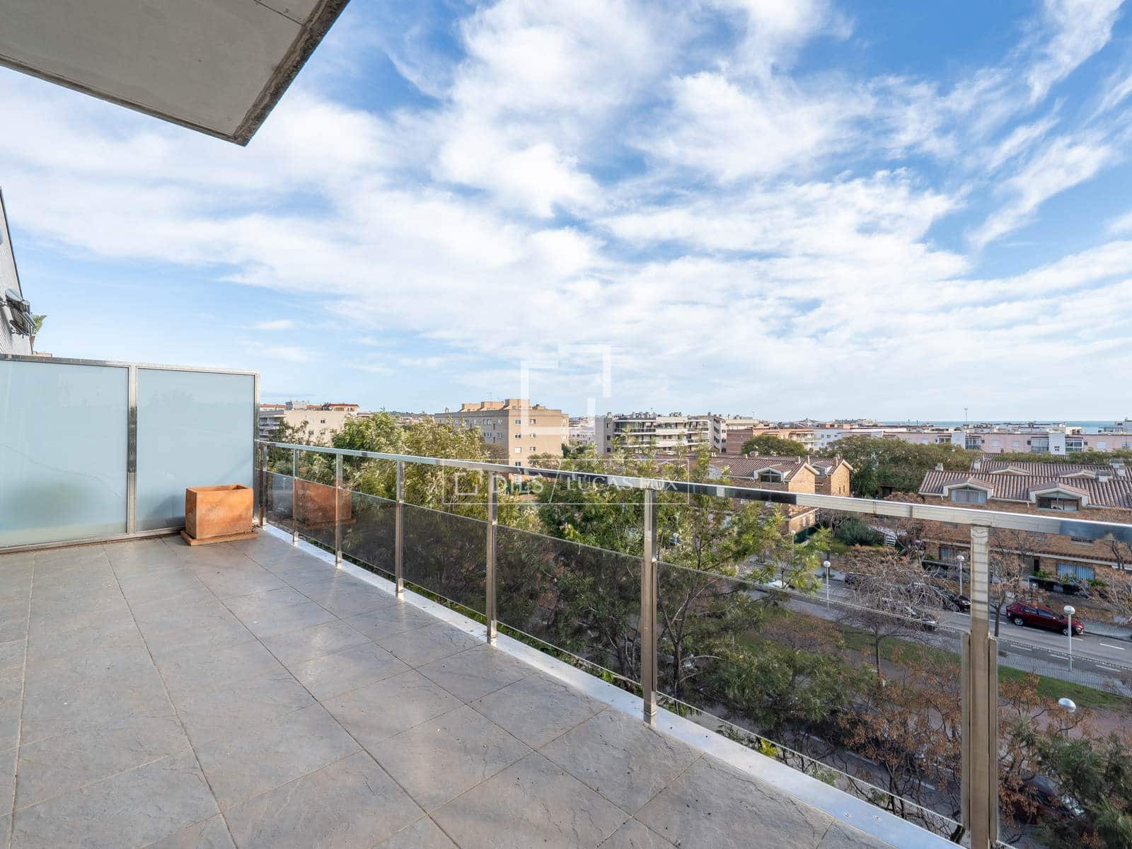 4 quarto Penthouse para venda em Salou com piscina garagem - 427 000 € (Ref: 9590441)