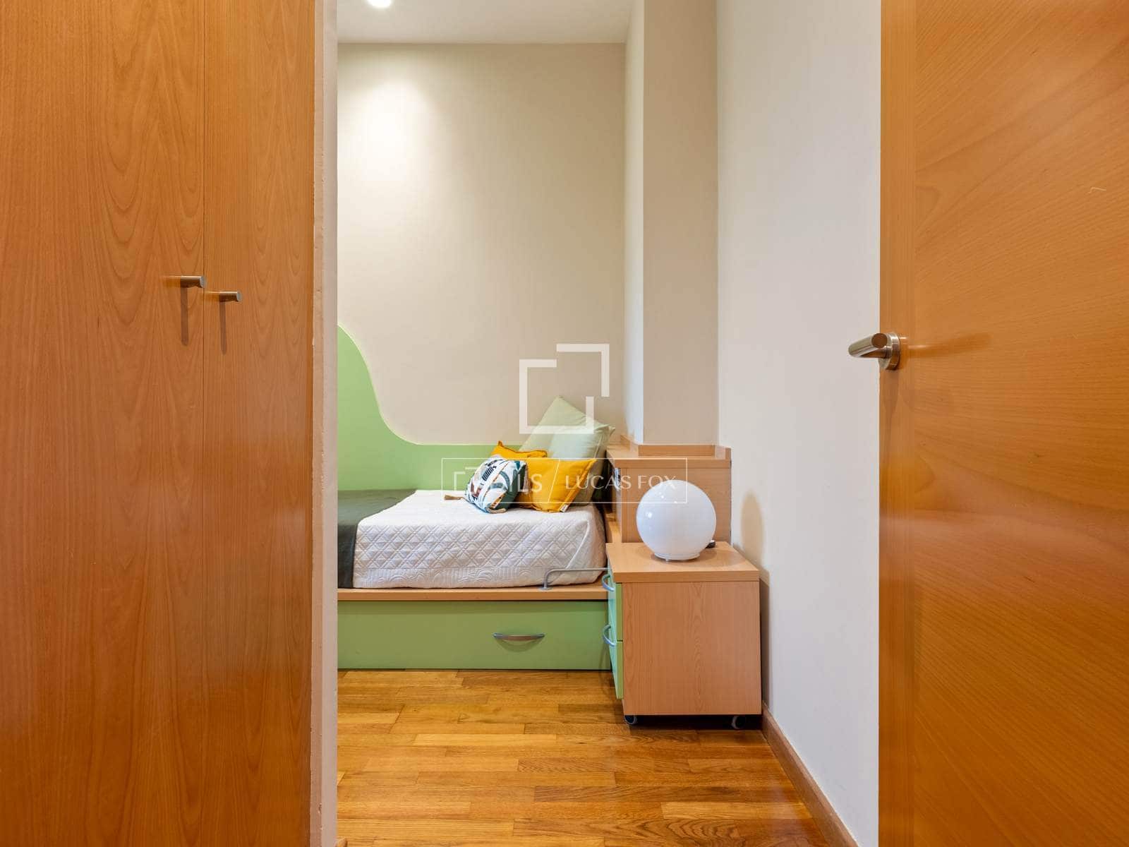 4 quarto Penthouse para venda em Salou com piscina garagem - 427 000 € (Ref: 9590441)