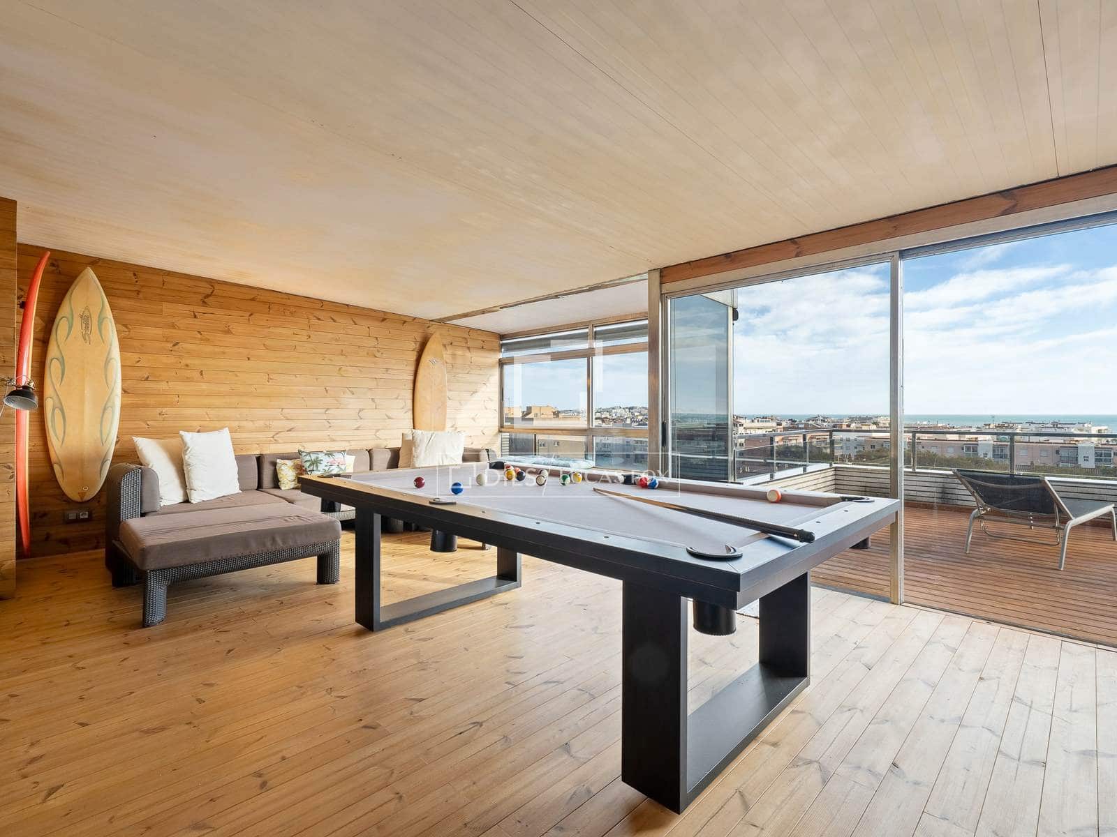 4 quarto Penthouse para venda em Salou com piscina garagem - 427 000 € (Ref: 9590441)