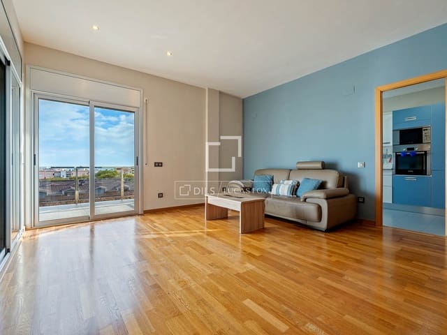 4 quarto Penthouse para venda em Salou com piscina garagem - 427 000 € (Ref: 9590441)