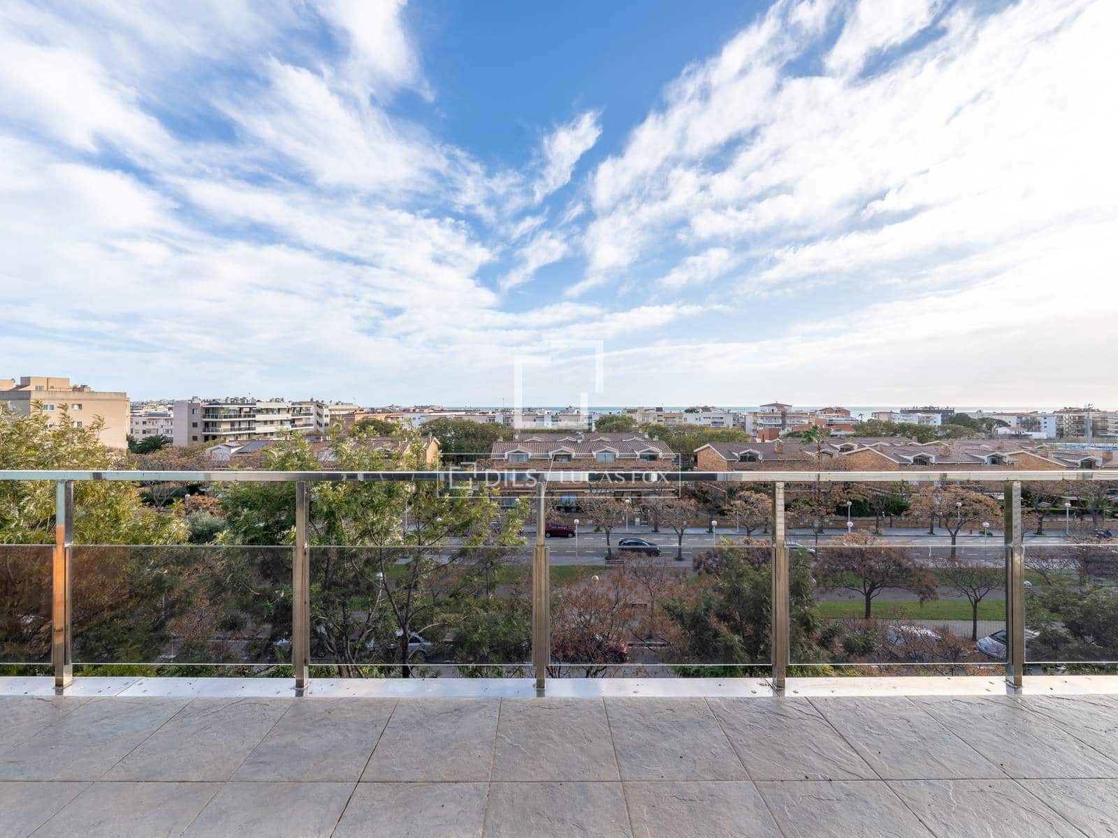 4 quarto Penthouse para venda em Salou com piscina garagem - 427 000 € (Ref: 9590441)