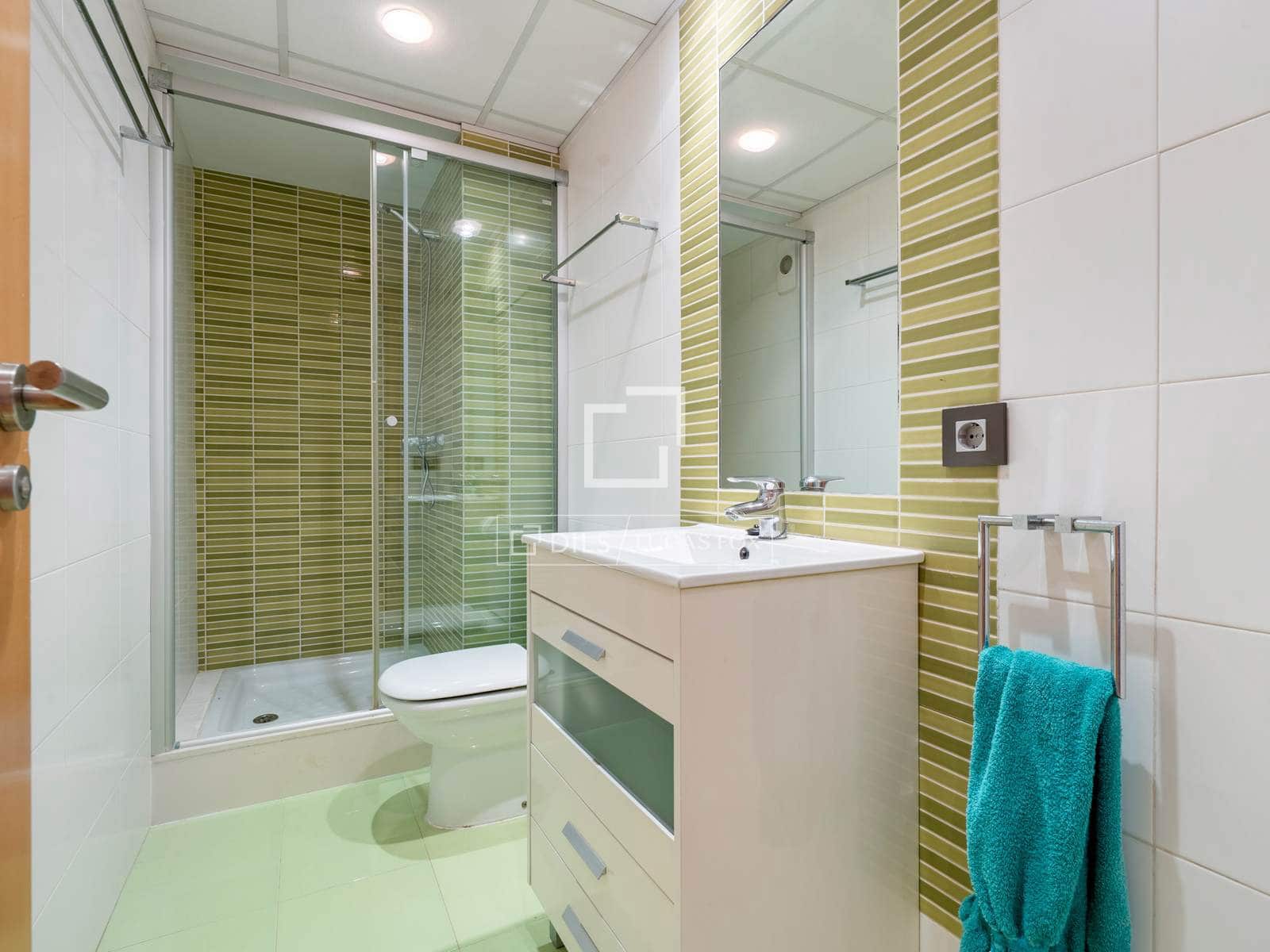 4 quarto Penthouse para venda em Salou com piscina garagem - 427 000 € (Ref: 9590441)