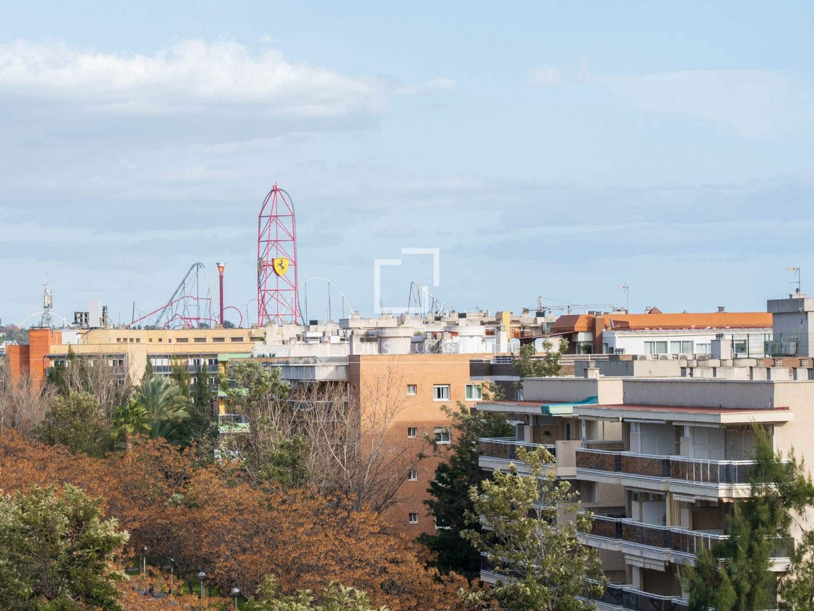 4 quarto Penthouse para venda em Salou com piscina garagem - 427 000 € (Ref: 9590441)