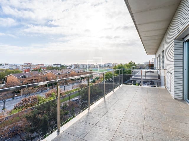 4 quarto Penthouse para venda em Salou com piscina garagem - 427 000 € (Ref: 9590441)