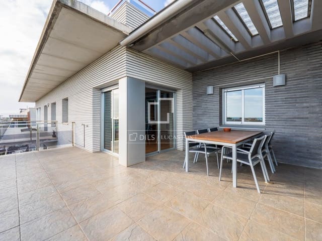 4 quarto Penthouse para venda em Salou com piscina garagem - 427 000 € (Ref: 9590441)