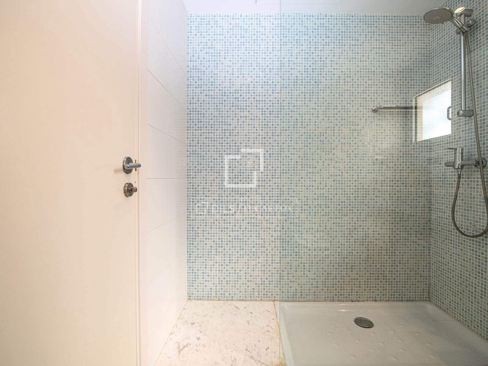 3 sypialnia Apartament na sprzedaż w Sant Feliu de Guixols z basenem garażem - 945 000 € (Ref: 9591715)