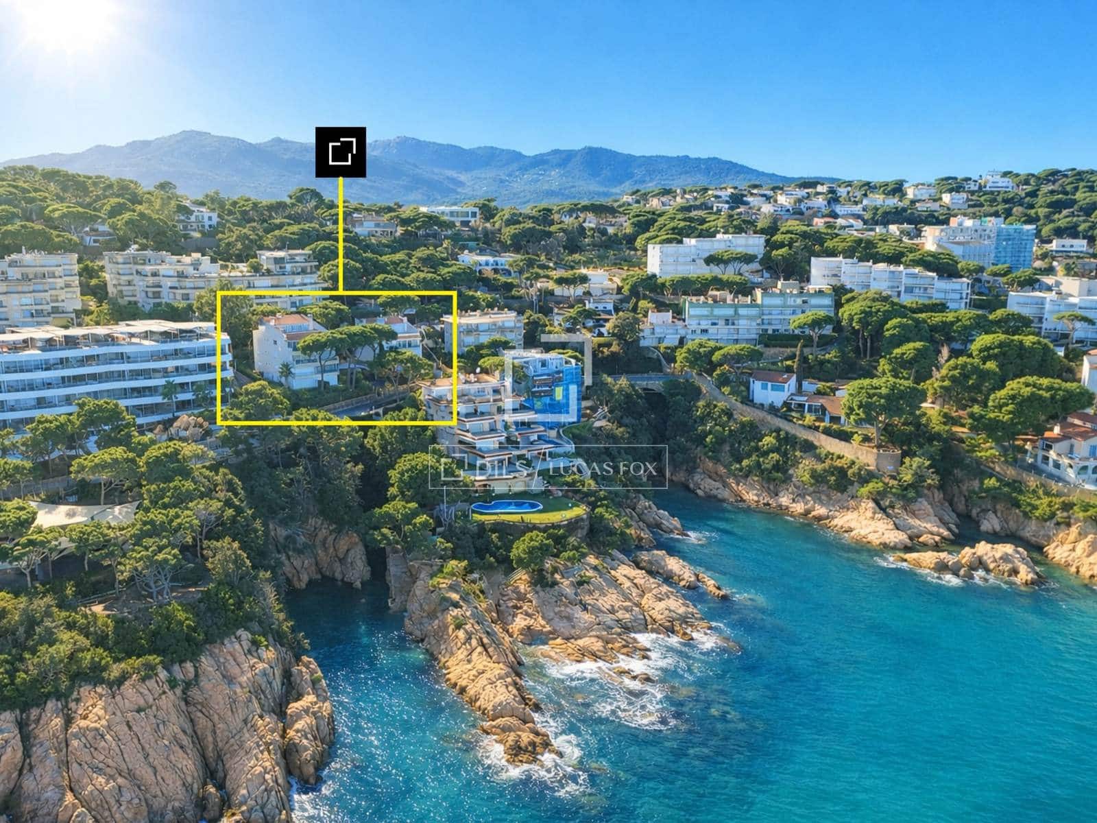 3 sypialnia Apartament na sprzedaż w Sant Feliu de Guixols z basenem garażem - 945 000 € (Ref: 9591715)