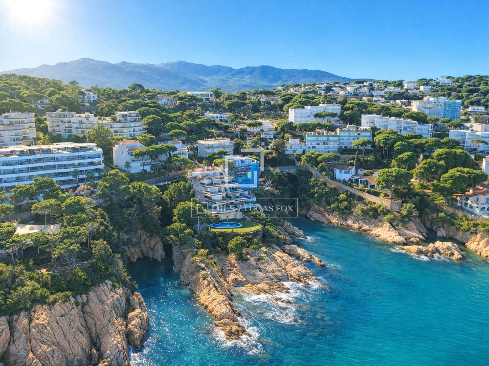 3 sypialnia Apartament na sprzedaż w Sant Feliu de Guixols z basenem garażem - 945 000 € (Ref: 9591715)