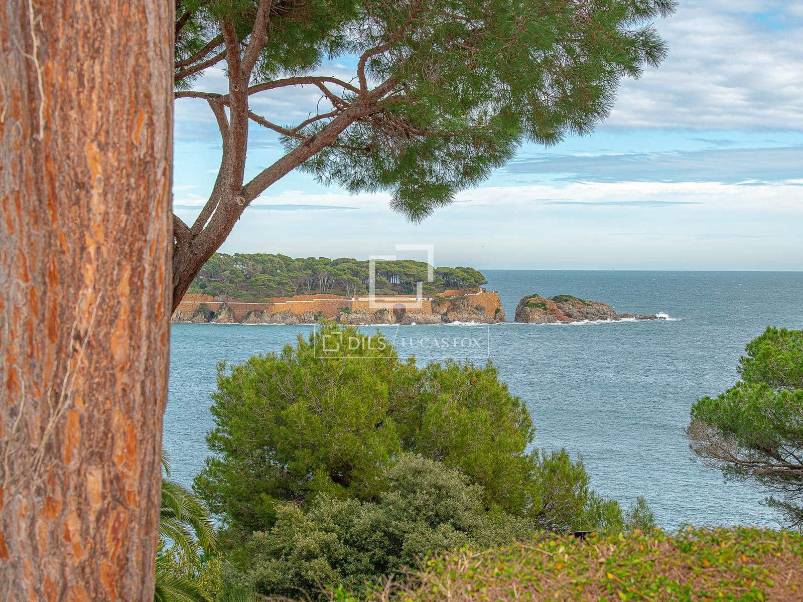 3 sypialnia Apartament na sprzedaż w Sant Feliu de Guixols z basenem garażem - 945 000 € (Ref: 9591715)