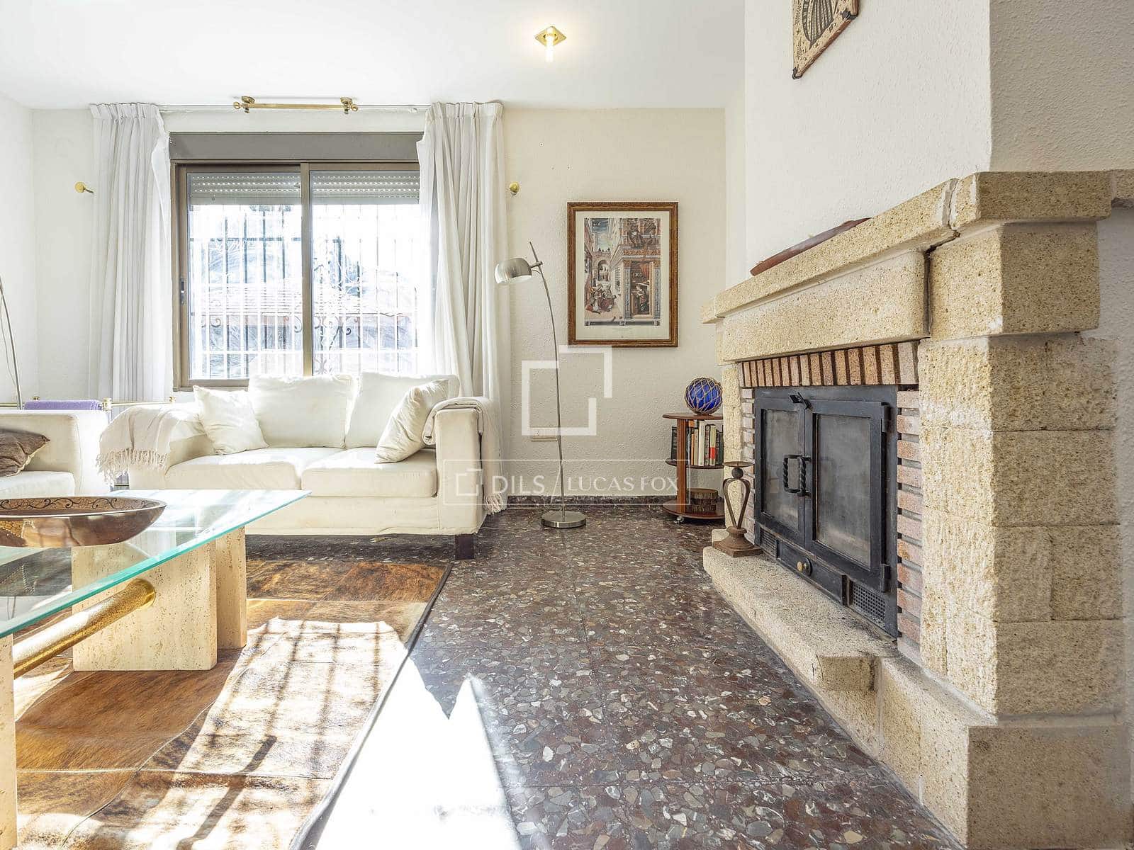 6 bedroom Villa for sale in L'Eliana with pool garage - € 860,000 (Ref: 9591717)