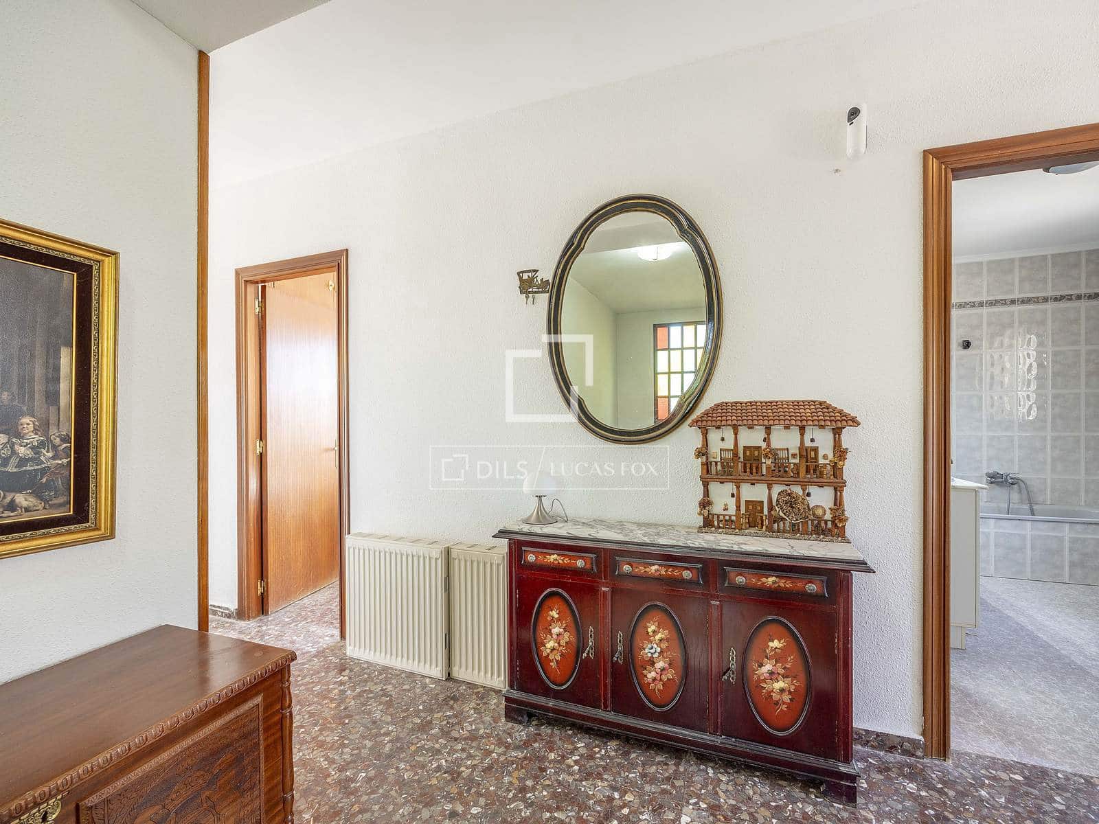 6 bedroom Villa for sale in L'Eliana with pool garage - € 860,000 (Ref: 9591717)