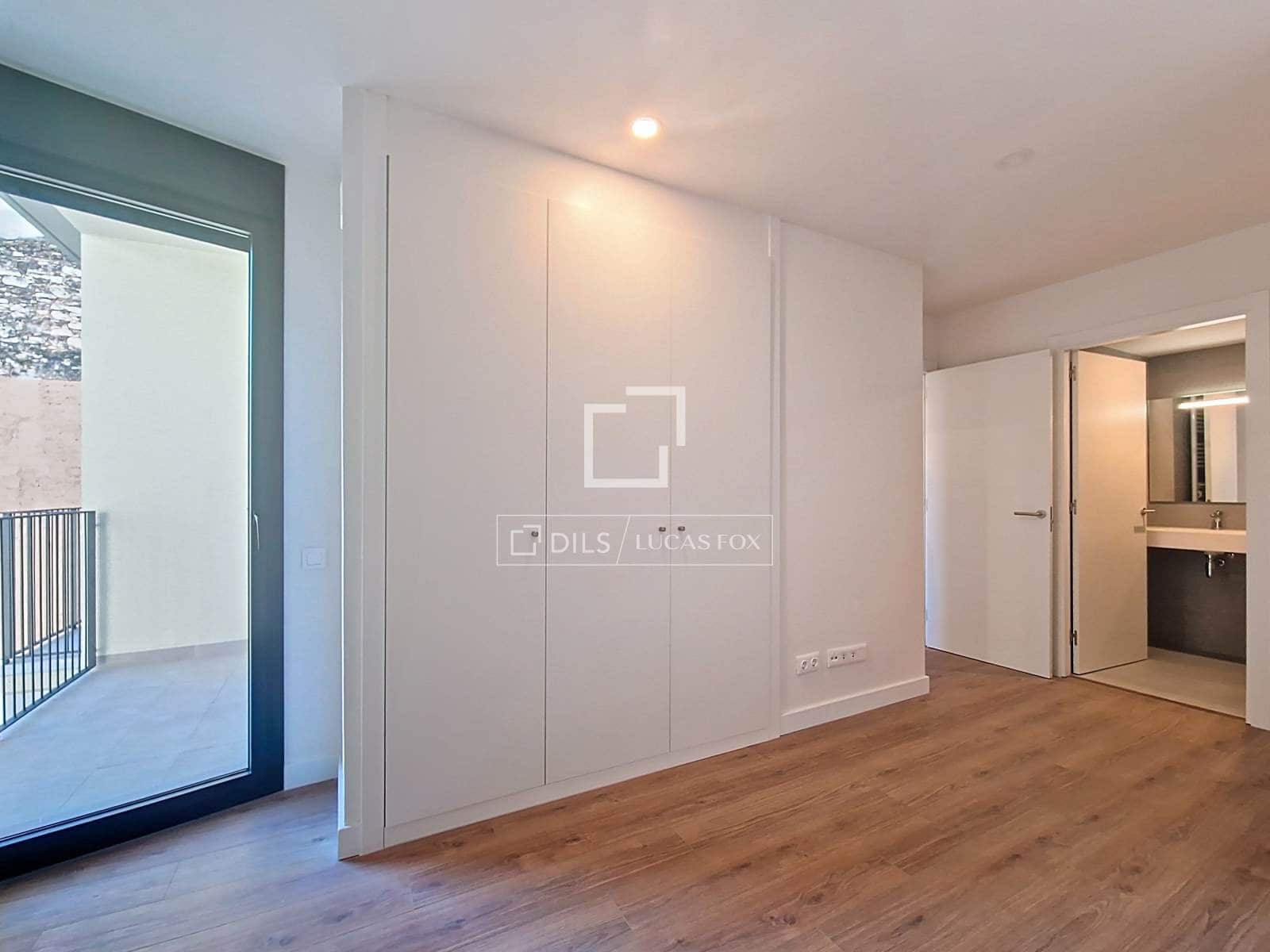 2 bedroom Apartment for rent in Vilanova i la Geltru with pool - € 1,600 (Ref: 9591718)