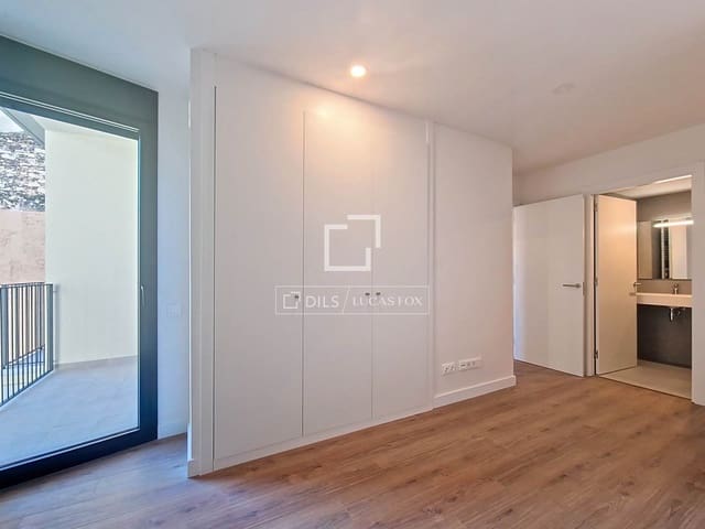 2 sovrum Lägenhet att hyra i Vilanova i la Geltrú med pool - 1 600 € (Ref: 9591718)