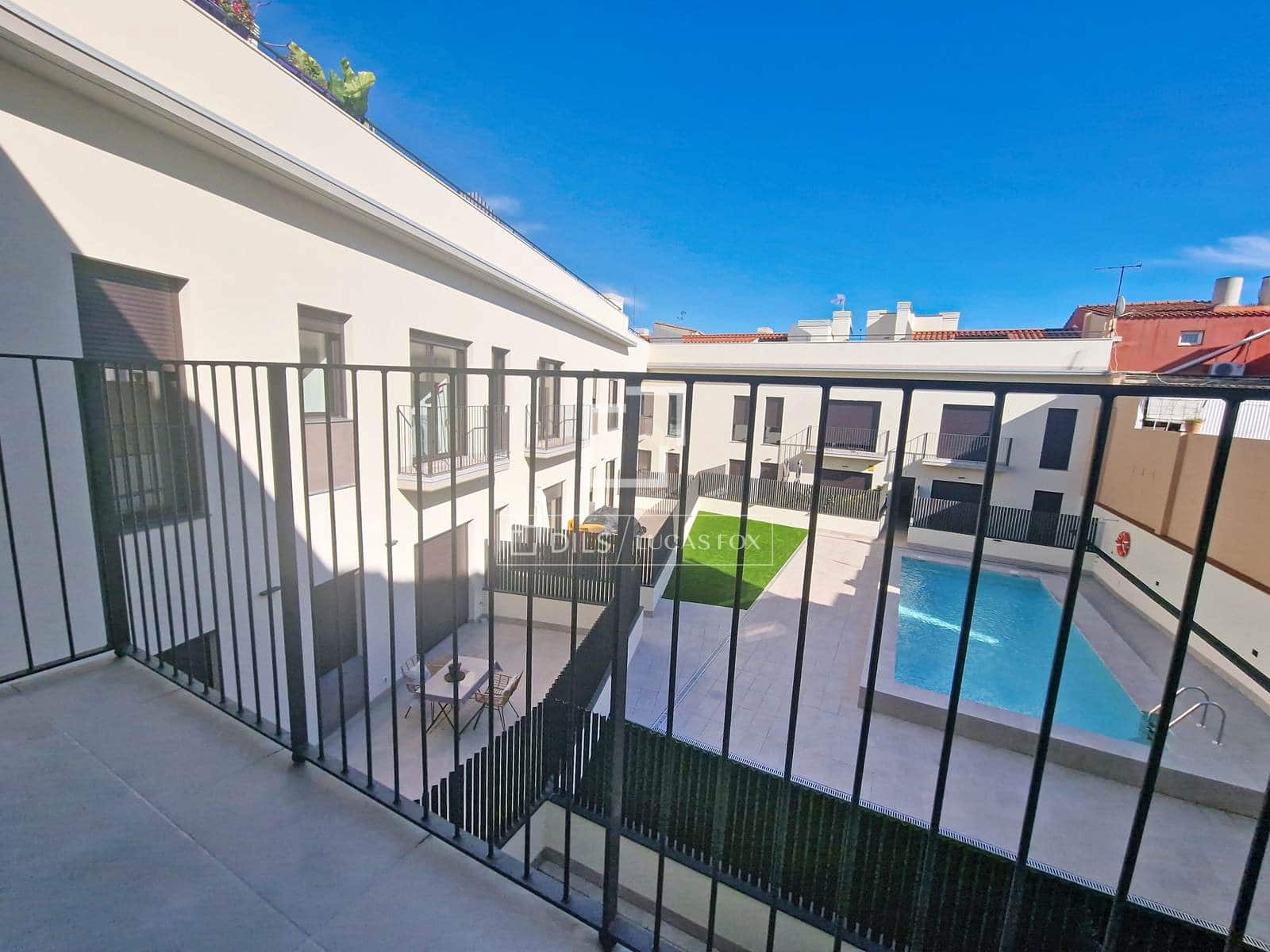 2 bedroom Apartment for rent in Vilanova i la Geltru with pool - € 1,600 (Ref: 9591718)