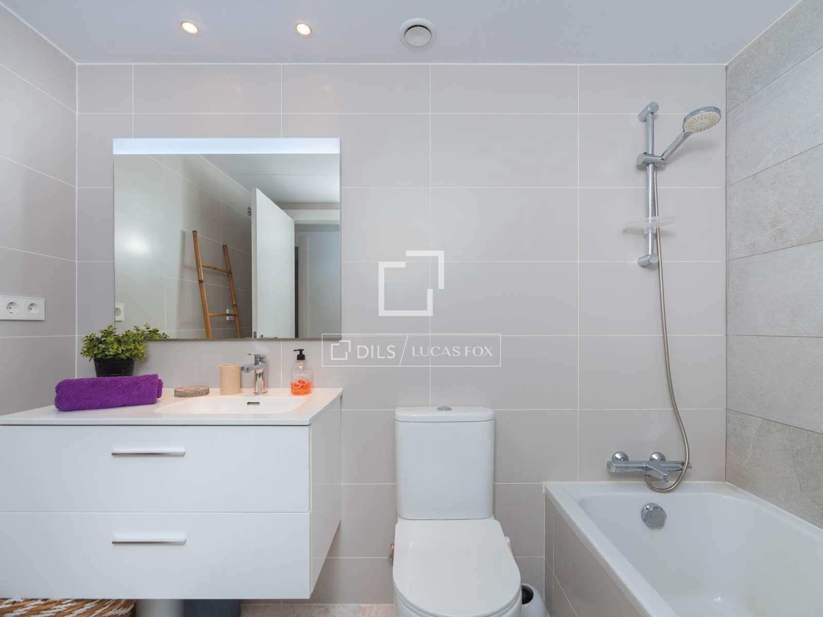 Apartamento de 4 habitaciones en Ibiza / Eivissa ciudad en venta con piscina garaje - 1.350.000 € (Ref: 9592060)