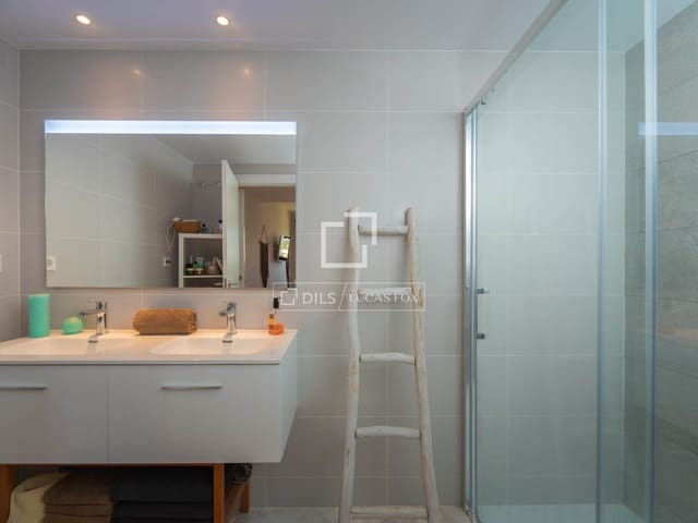 4 bedroom Apartment for sale in Ibiza / Eivissa town with pool garage - € 1,350,000 (Ref: 9592060)