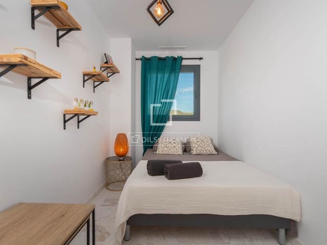 4 bedroom Apartment for sale in Ibiza / Eivissa town with pool garage - € 1,350,000 (Ref: 9592060)