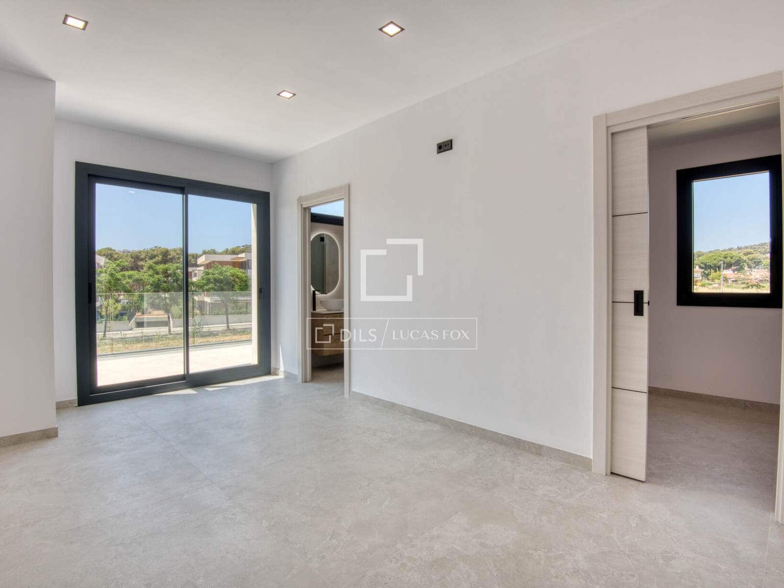 Chalet de 4 habitaciones en S'Agaro en venta con piscina - 1.350.000 € (Ref: 9592061)