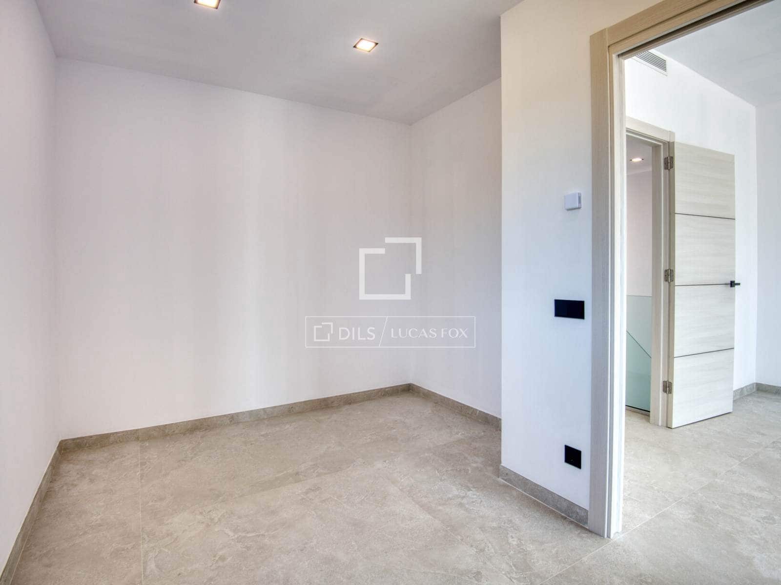 Chalet de 4 habitaciones en S'Agaro en venta con piscina - 1.350.000 € (Ref: 9592061)