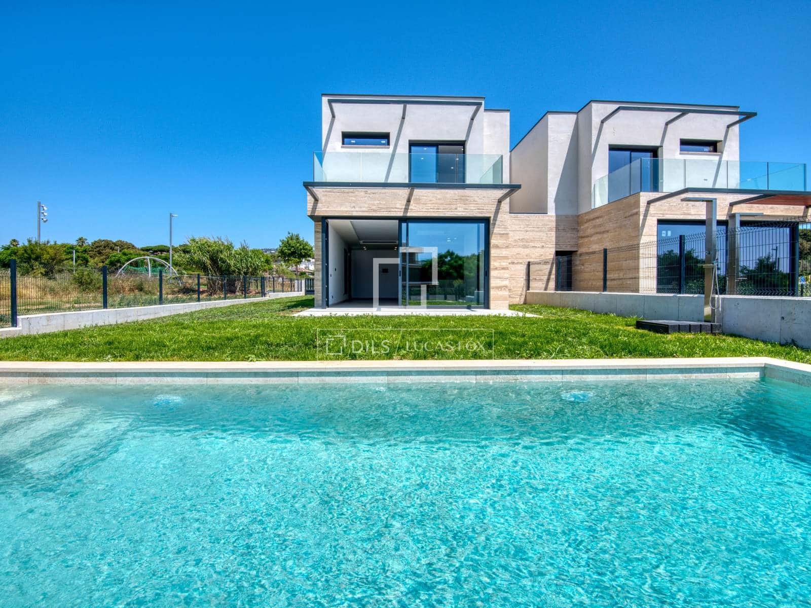 Chalet de 4 habitaciones en S'Agaro en venta con piscina - 1.350.000 € (Ref: 9592061)