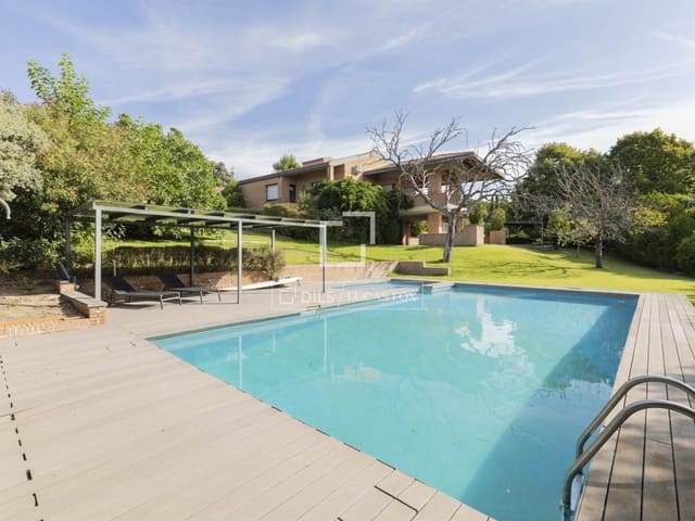 6 sypialnia Willa na sprzedaż w Boadilla del Monte z basenem garażem - 4 400 000 € (Ref: 9592062)