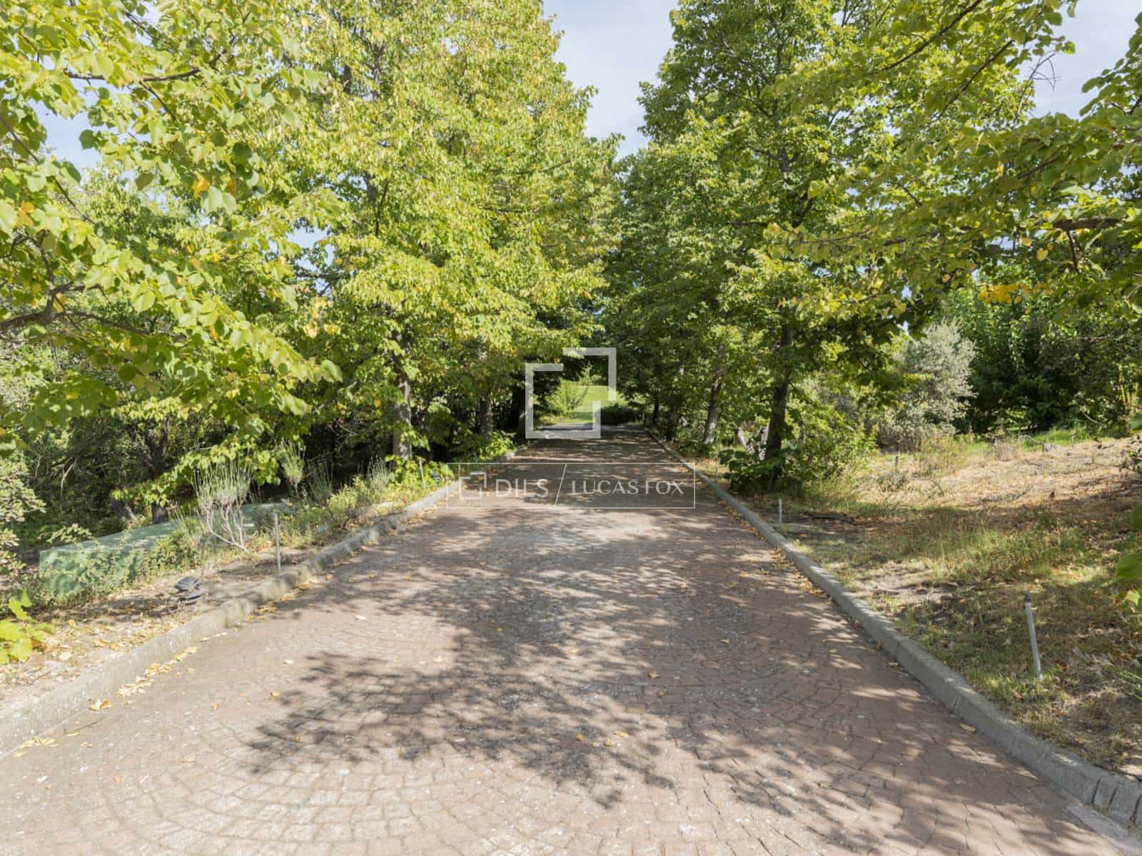 6 sypialnia Willa na sprzedaż w Boadilla del Monte z basenem garażem - 4 400 000 € (Ref: 9592062)