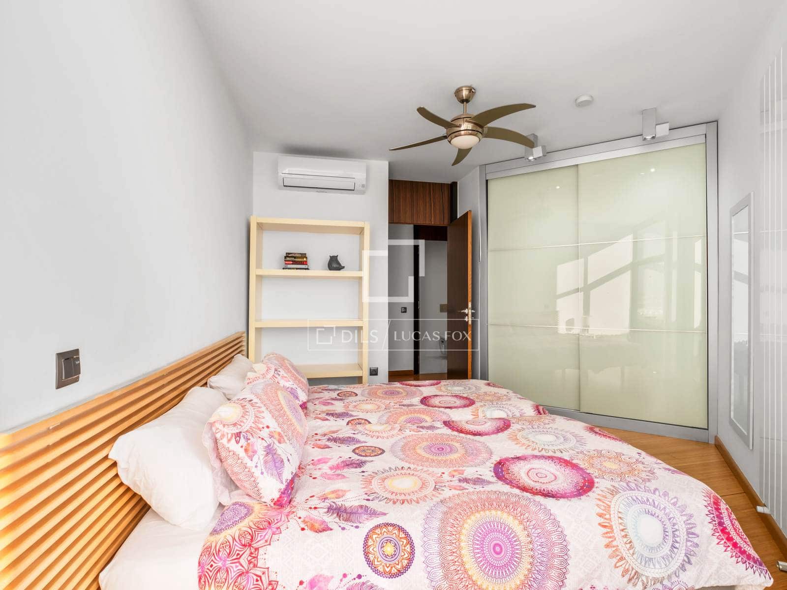 4 bedroom Villa for sale in El Campello with pool garage - € 1,985,000 (Ref: 9592064)