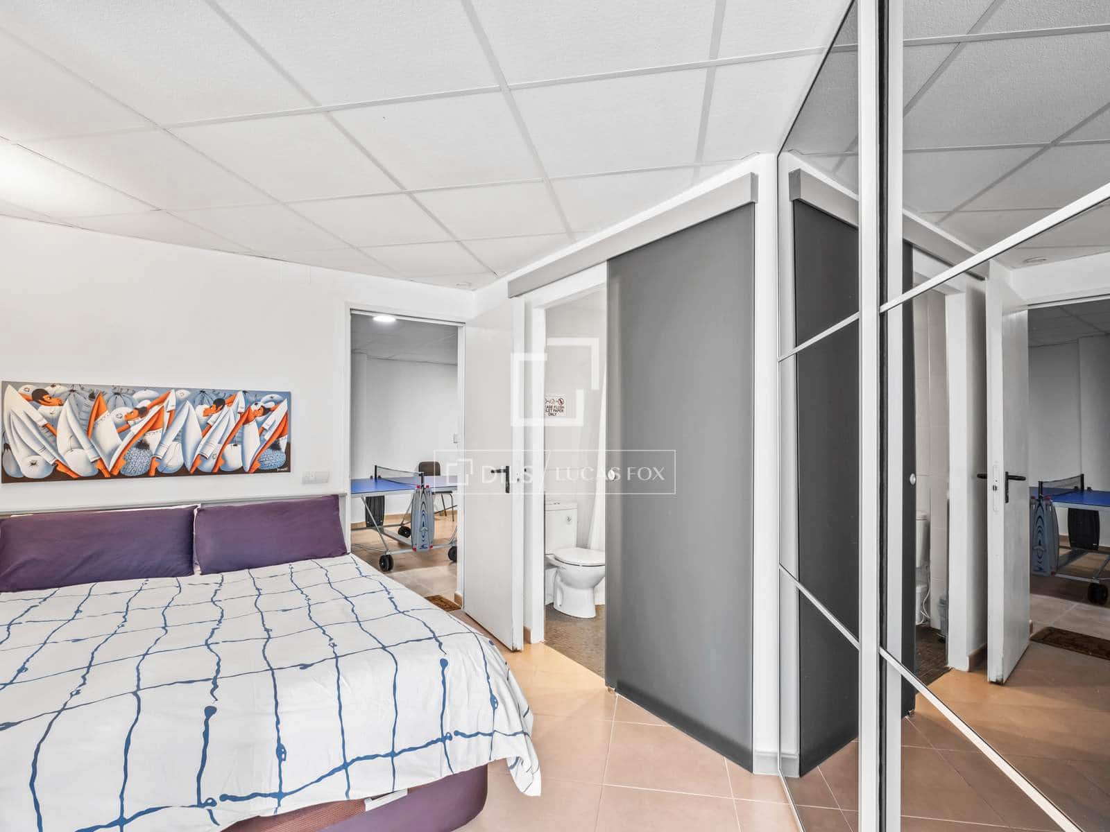 4 bedroom Villa for sale in El Campello with pool garage - € 1,985,000 (Ref: 9592064)