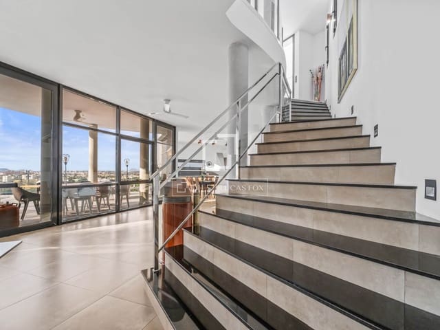 4 slaapkamer Villa te koop in El Campello met zwembad garage - € 1.985.000 (Ref: 9592064)