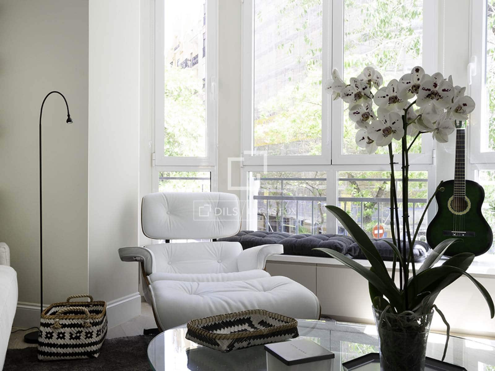 2 slaapkamer Appartement te huur in Madrid stad - € 5.600 (Ref: 9592186)