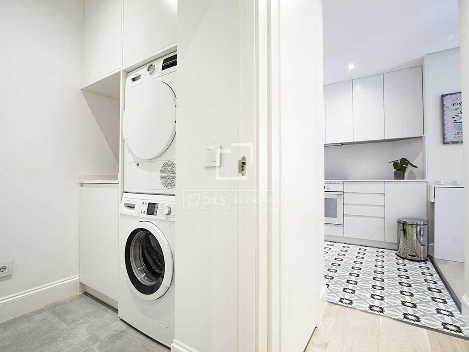 2 slaapkamer Appartement te huur in Madrid stad - € 5.600 (Ref: 9592186)