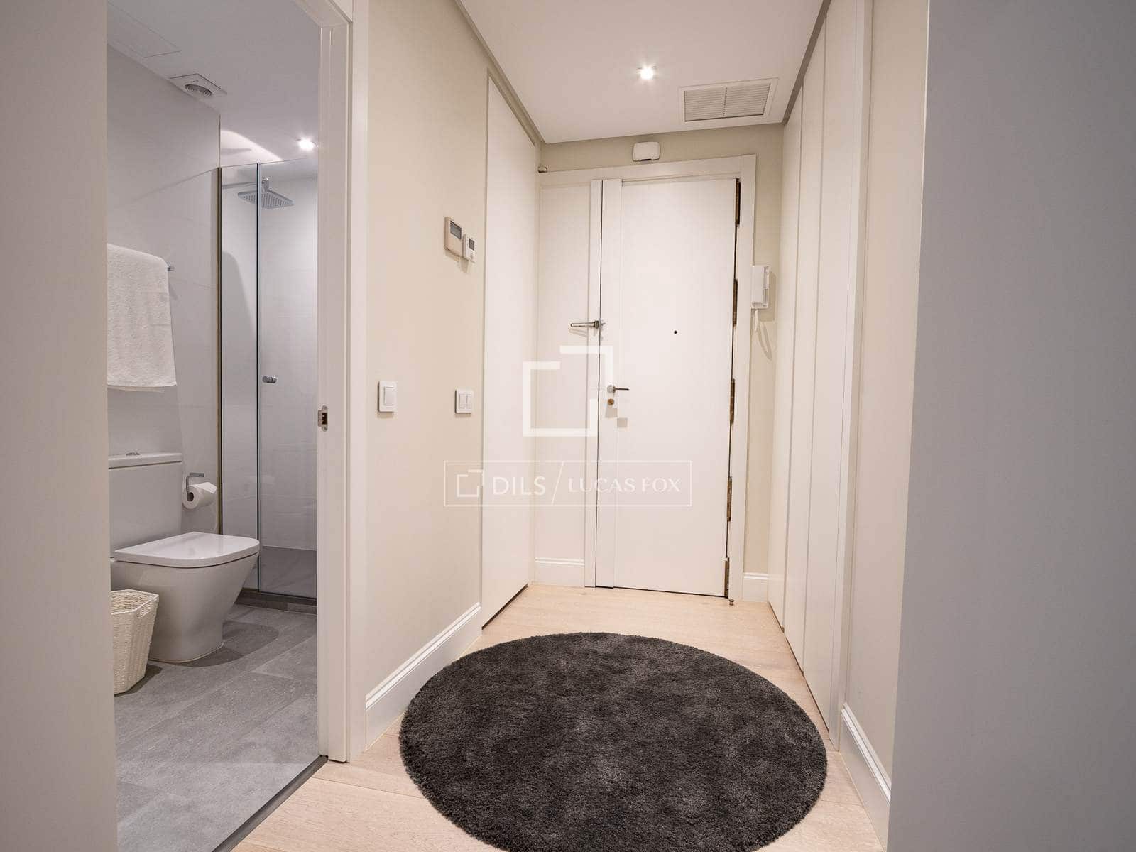 2 slaapkamer Appartement te huur in Madrid stad - € 5.600 (Ref: 9592186)