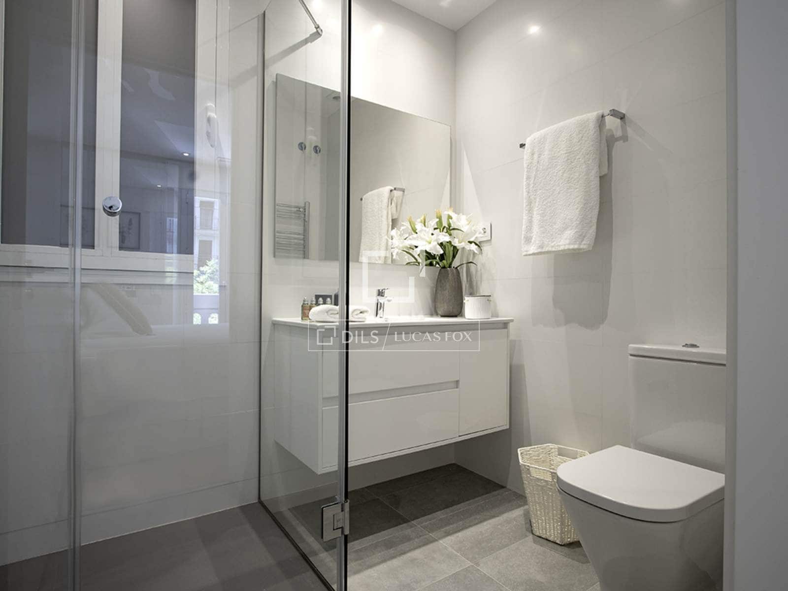 2 slaapkamer Appartement te huur in Madrid stad - € 5.600 (Ref: 9592186)