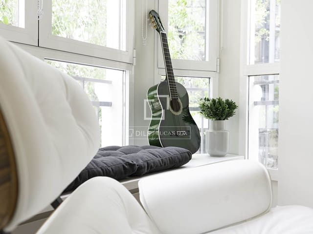 2 slaapkamer Appartement te huur in Lista, Madrid stad - € 5.600 (Ref: 9592186)