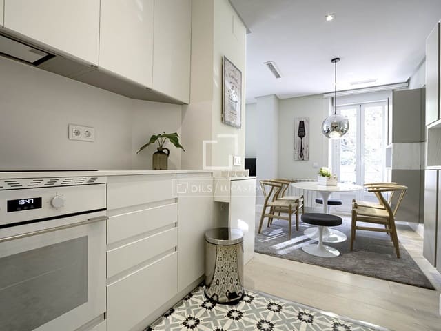 2 slaapkamer Appartement te huur in Lista, Madrid stad - € 5.600 (Ref: 9592186)