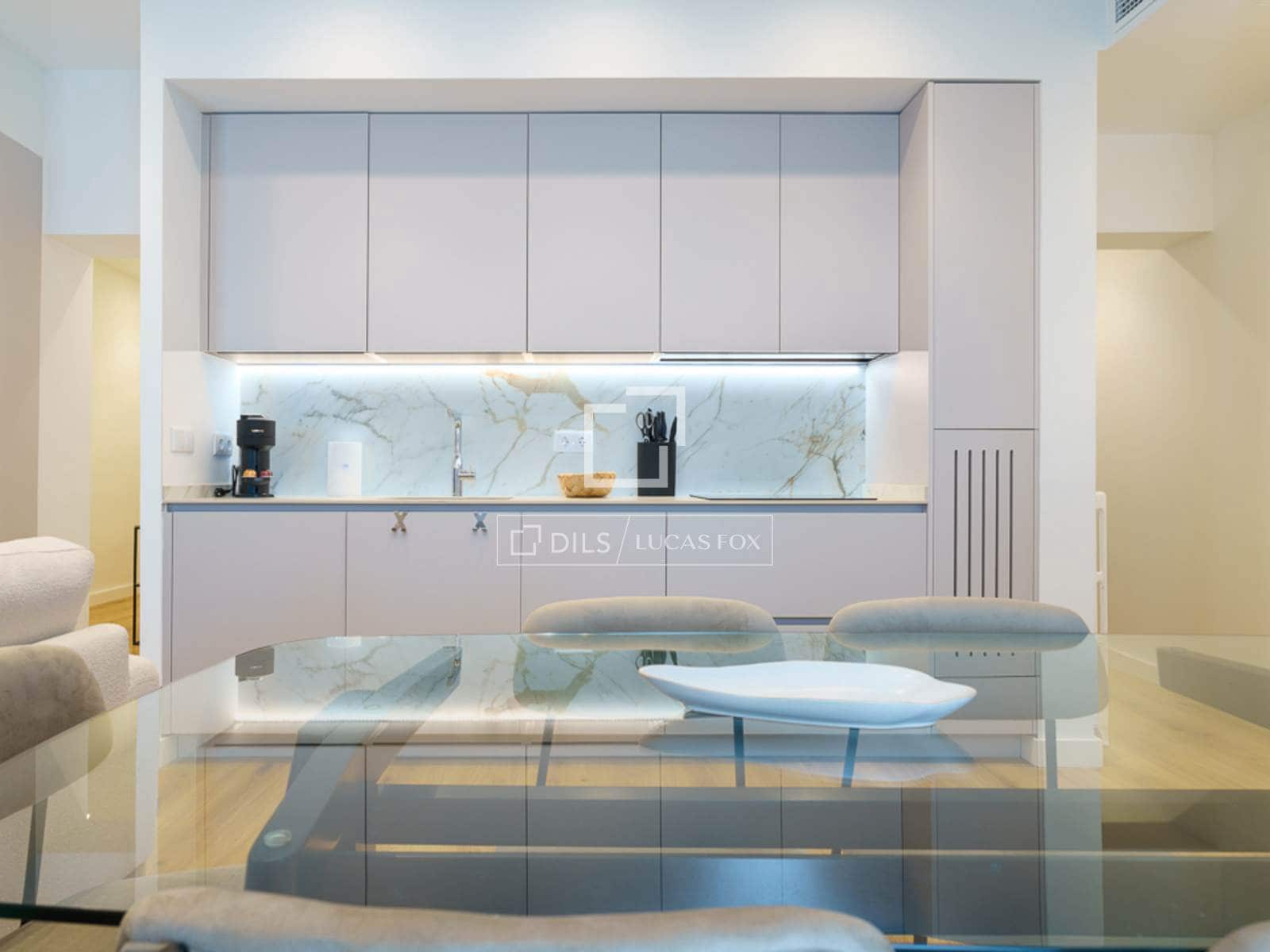 3 sypialnia Apartament do wynajęcia w Miasto Madryt - 4 600 € (Ref: 9592187)