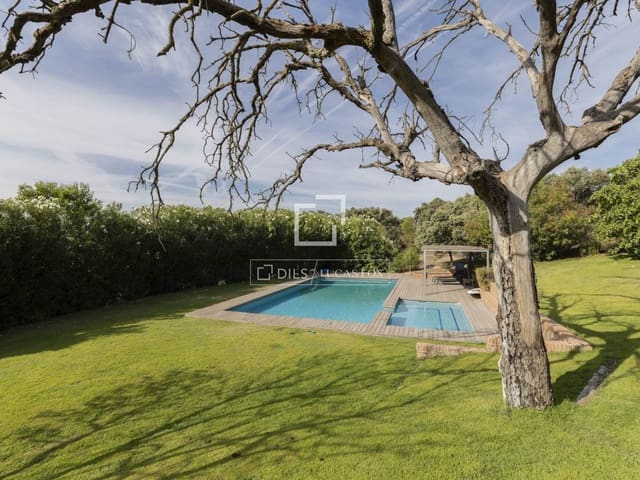 Działka budowlana na sprzedaż w Boadilla del Monte - 1 450 000 € (Ref: 9592188)