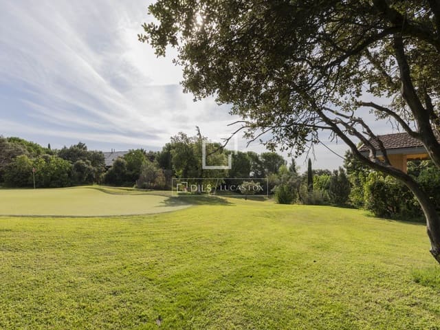 Działka budowlana na sprzedaż w Boadilla del Monte - 1 450 000 € (Ref: 9592188)